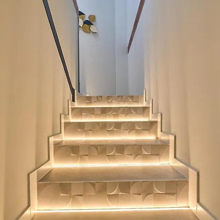 Invalencia Alberic Jungle R Big House Stylish 3 Bdr & 3 Wc With Private Terrace * فالنسيا