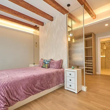 Alberic Right * Valencia