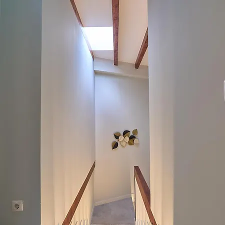 Alberic Right Валенсия