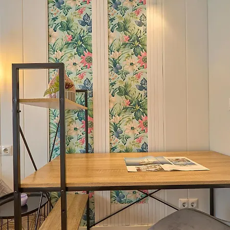 Alberic Right Апартаменты *